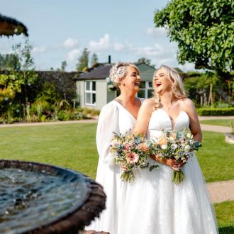 Brides fountain couty arms cms-county-arms-hotel