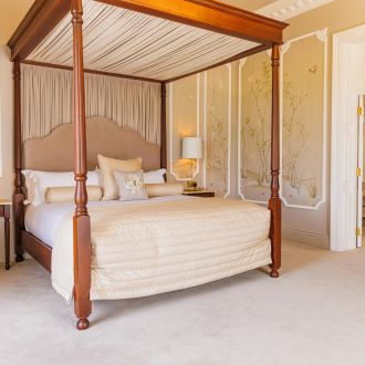 The Éile Suite, Bridal Suite at County Arms, Birr