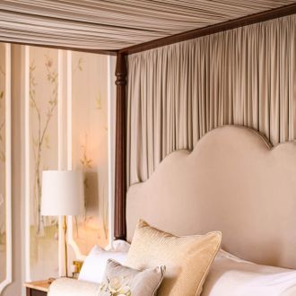 County arms bridal suite by julia dunin photography cms-county-arms-hotel