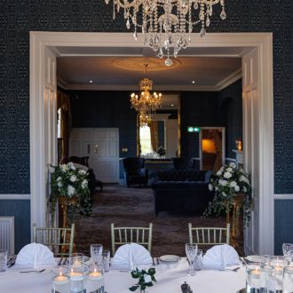 Drawing room dining county arms cms-county-arms-hotel
