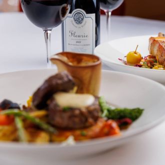 Hacketts eatery beef medallions pork tomahawk cms-county-arms-hotel