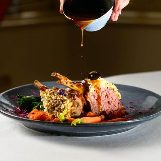 Hacketts eatery main county arms birr co offaly cms-county-arms