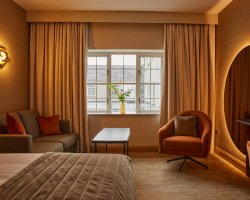 Limited time offer. Book by 21st October for stays in Oct & Nov.